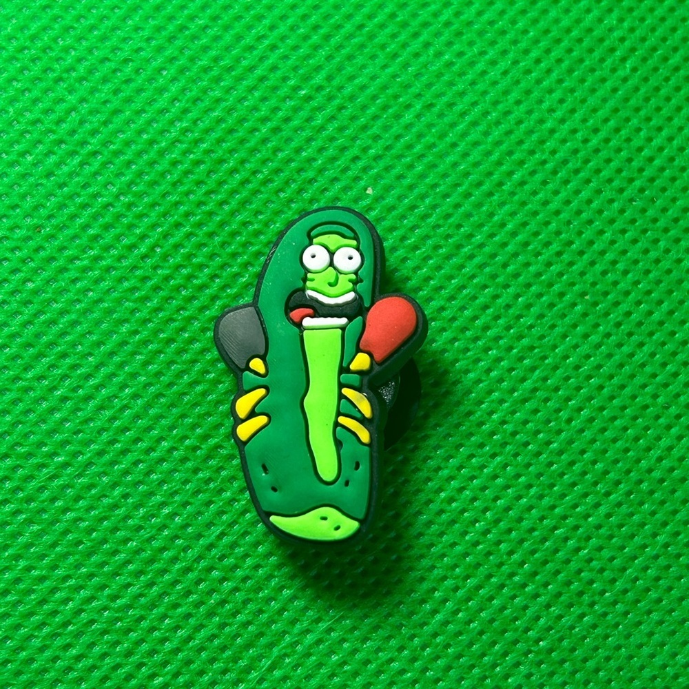 🌼 (5/$10 or 10/$15) NEW Rick and Morty Croc Charm. Bundle up to save more.